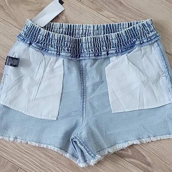 NWT Design Lab Shorts size XL - Picture 16 of 16